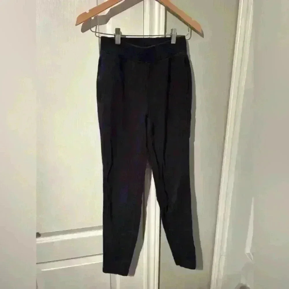 LULULEMON-  Navy Sweat Pants - sz 2